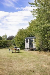 Shepherds hut Yeabridge Hideaway - Glamping location Somerset